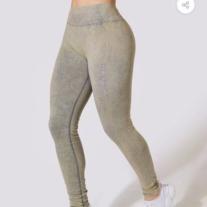 HAZE MARBLE-VINTAGE LEGGINGS - LIGHT BLUE